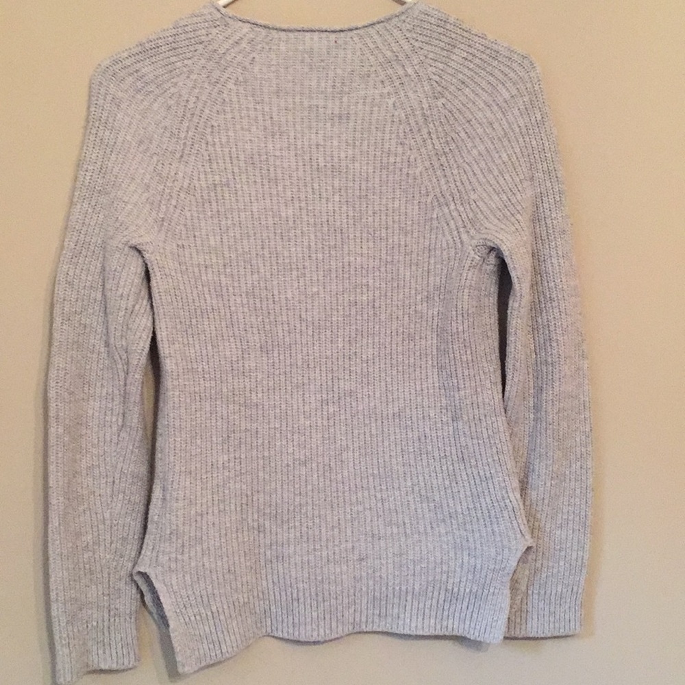 Sweater - Picture 3 of 4